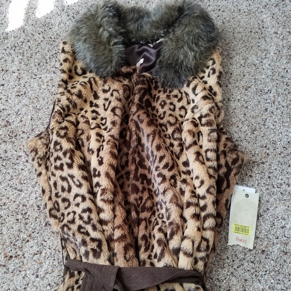 Reba - Animal Print Vest